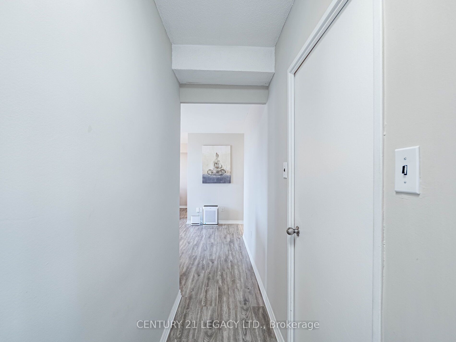 551 The West Mall N/a 310 Property Photo 11