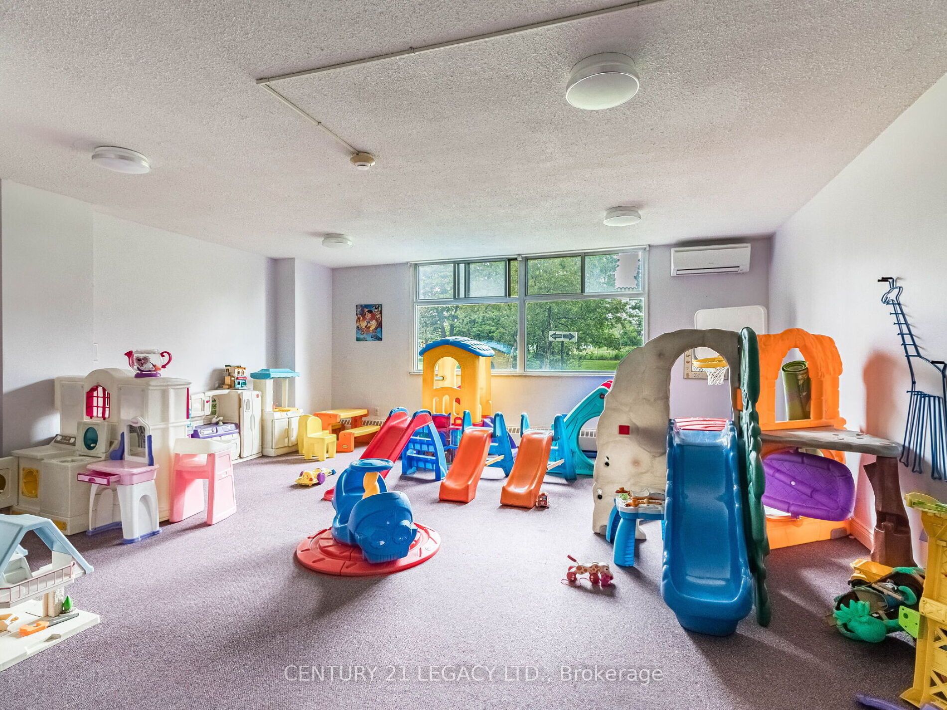 551 The West Mall N/a 310 Property Photo 22