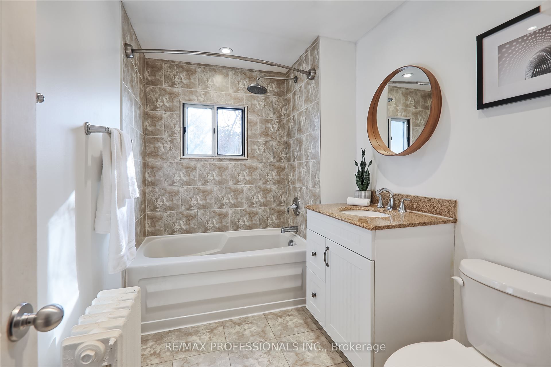 63 Guthrie Avenue Property Photo 9