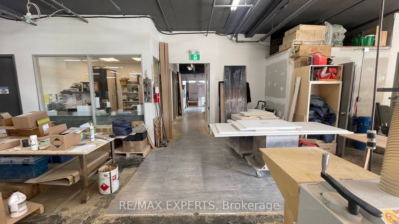 82 Industry Street Property Photo 7