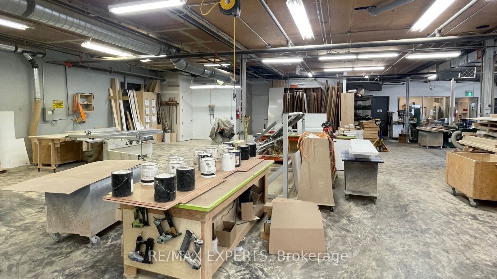 82 Industry Street Property Photo 12