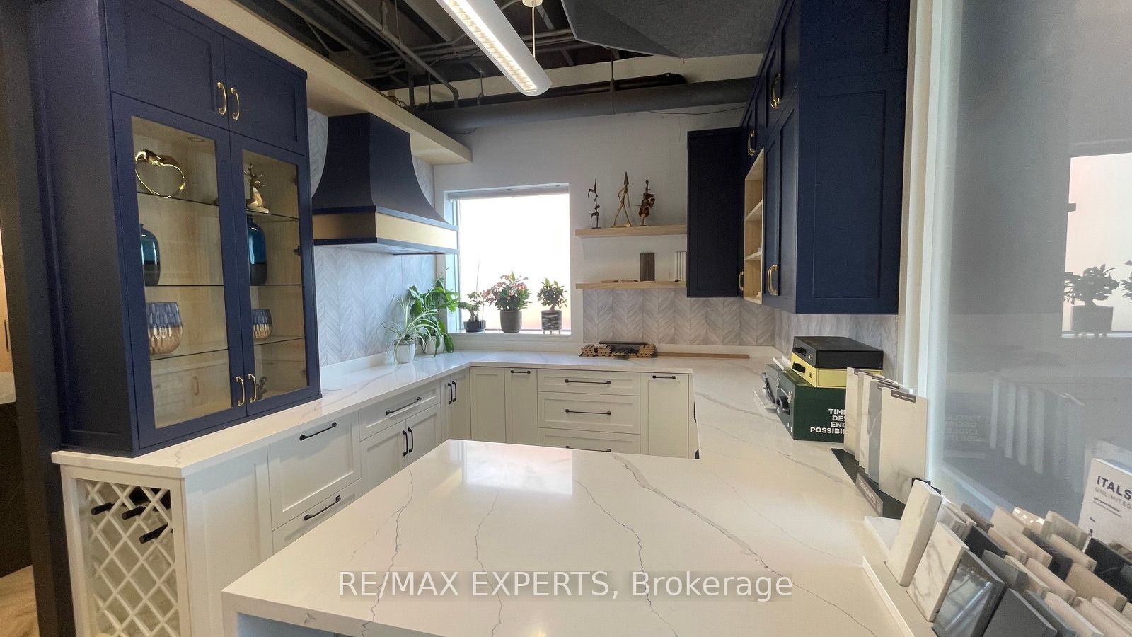 82 Industry Street Property Photo 18