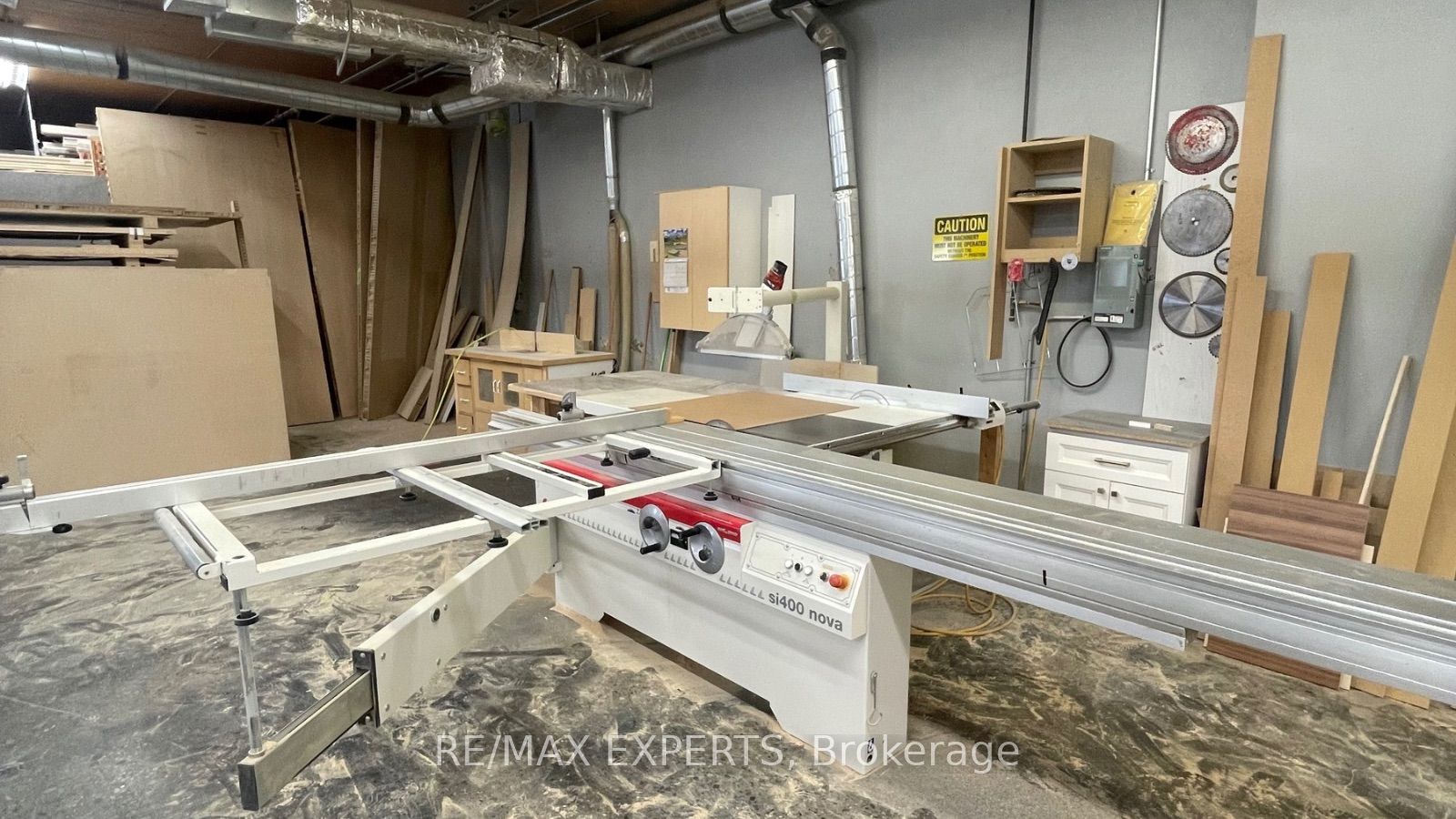 82 Industry Street Property Photo 22