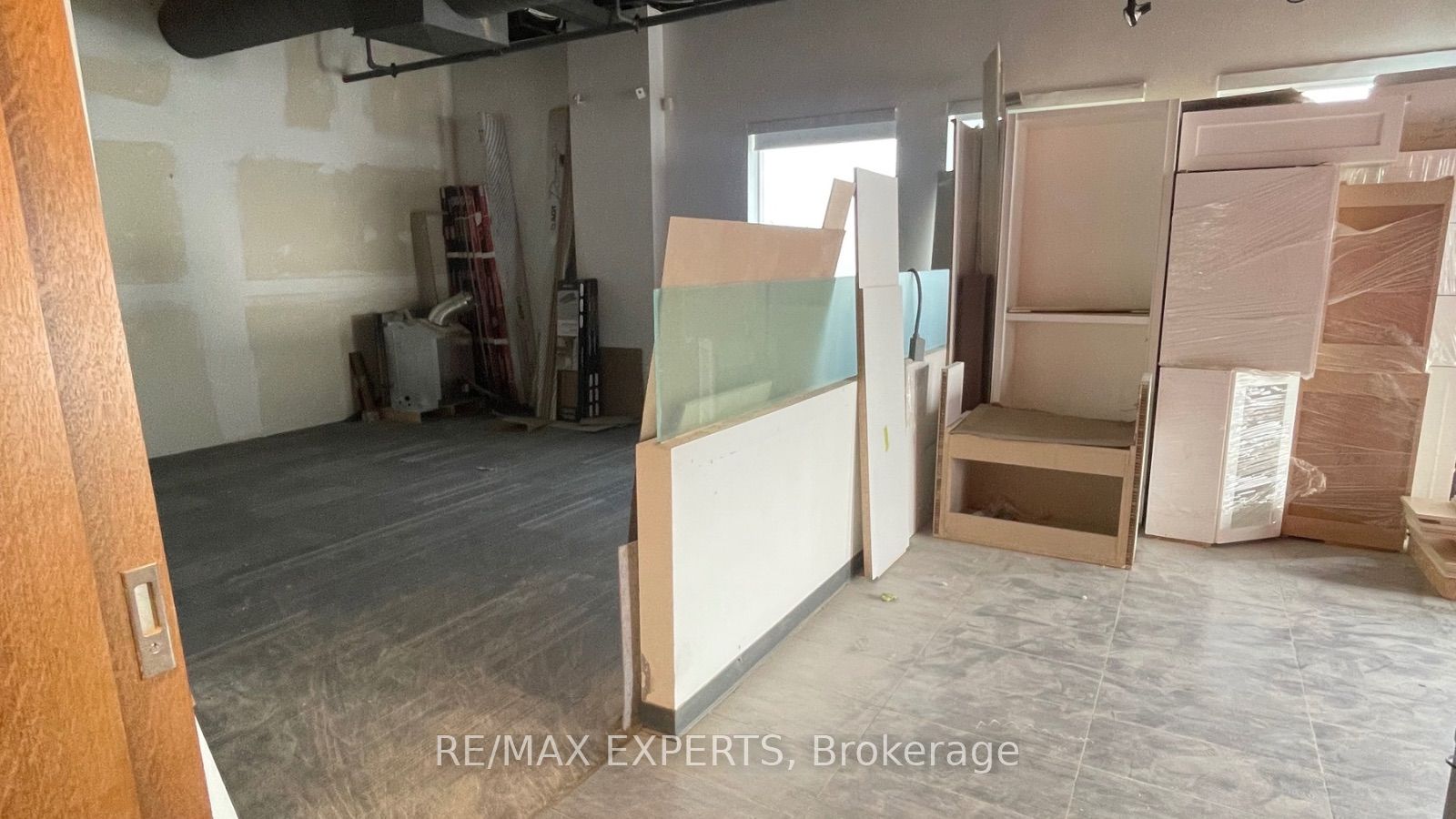 82 Industry Street Property Photo 30