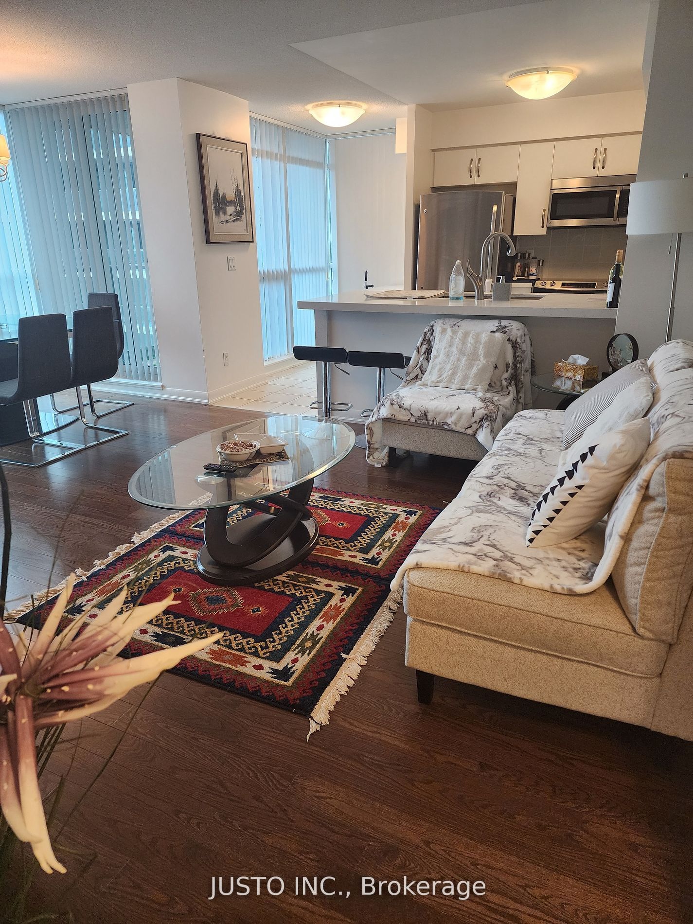 #710 - 205 Sherway Gardens Road Property Photo 2