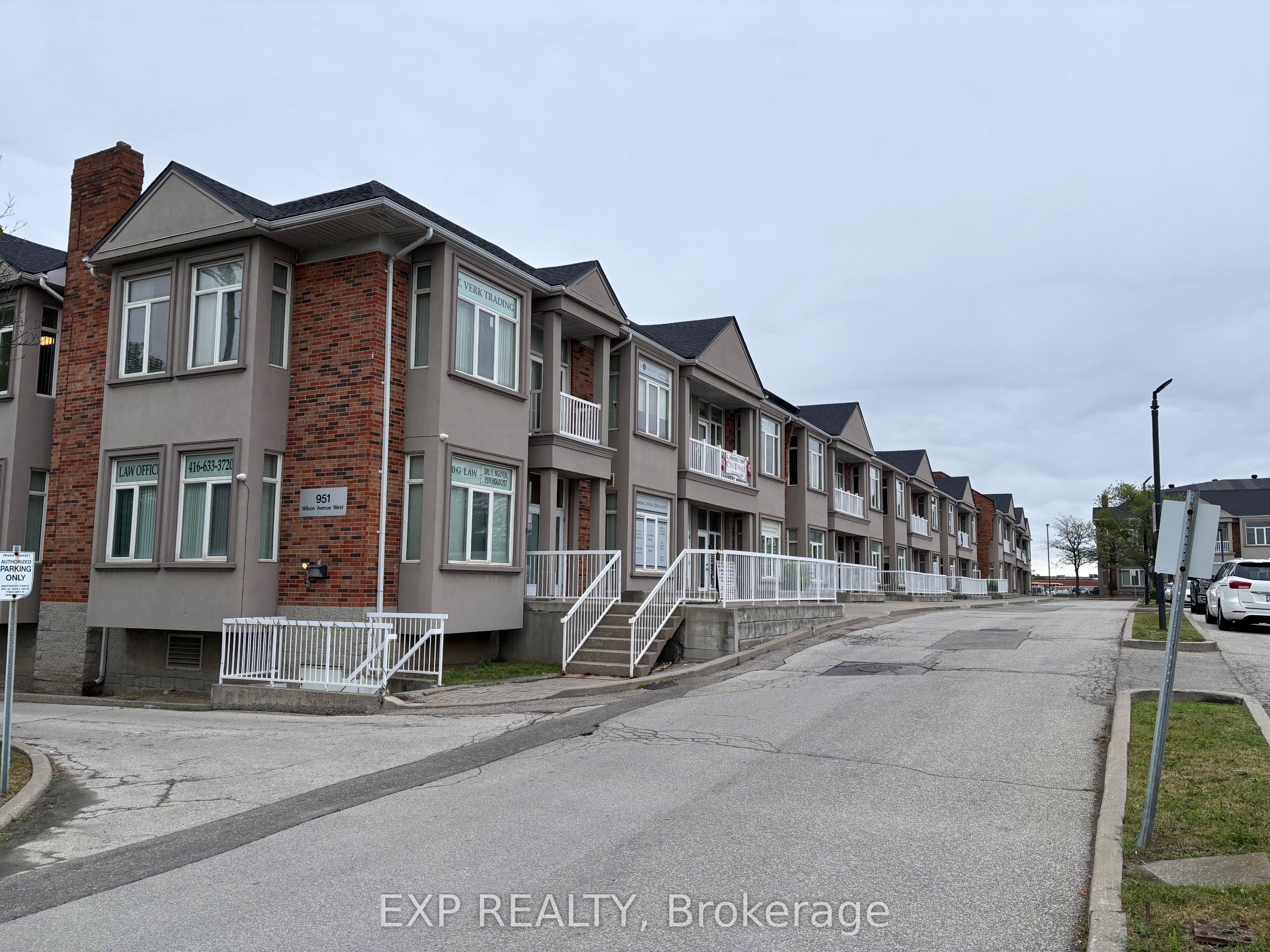 956 Wilson Avenue 15 & 17 Property Photo 1