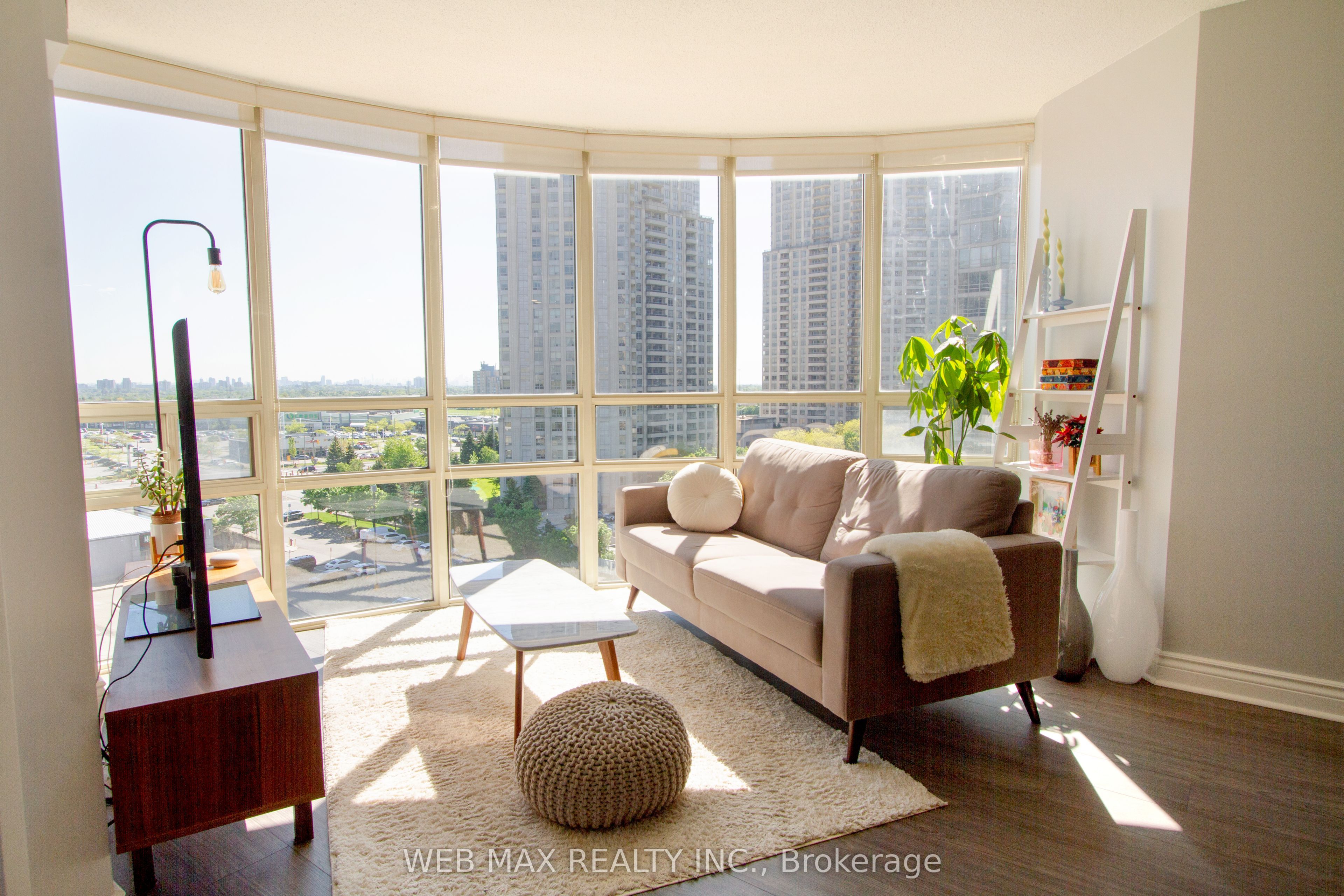 50 Eglinton Avenue W 905 Property Photo 1