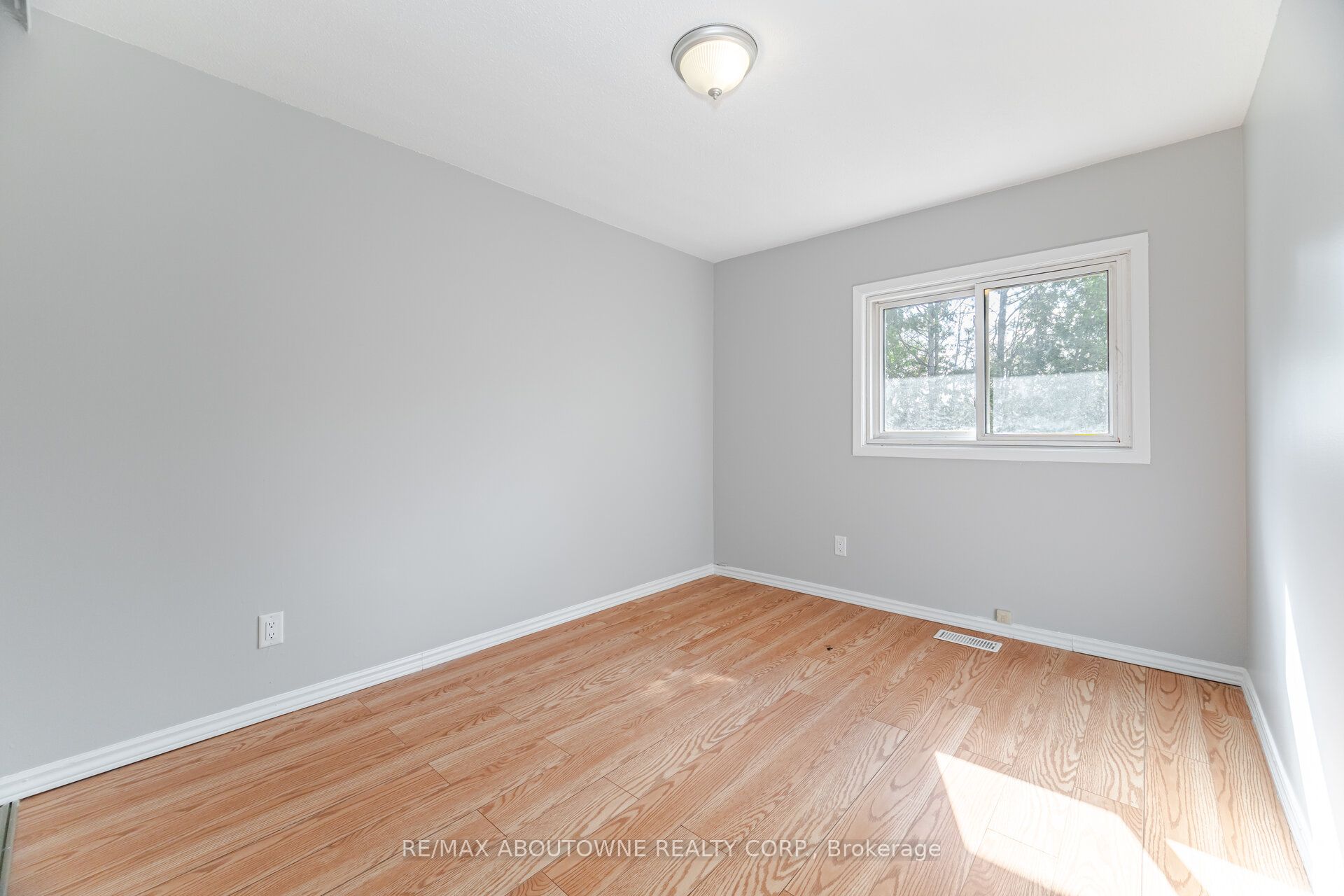 #4 - 961 Francis Road Property Photo 22