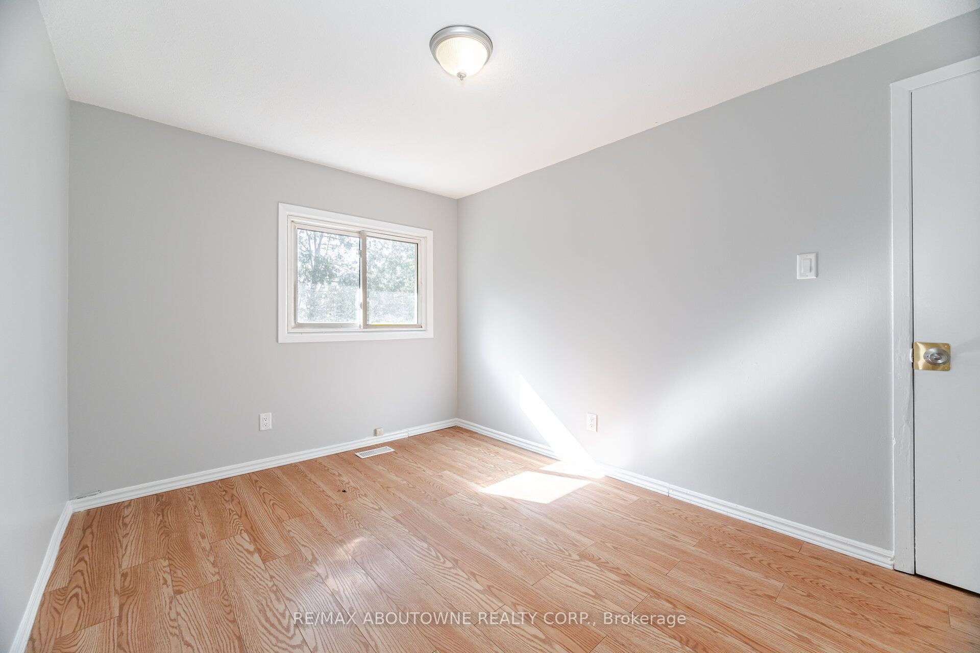 #4 - 961 Francis Road Property Photo 23