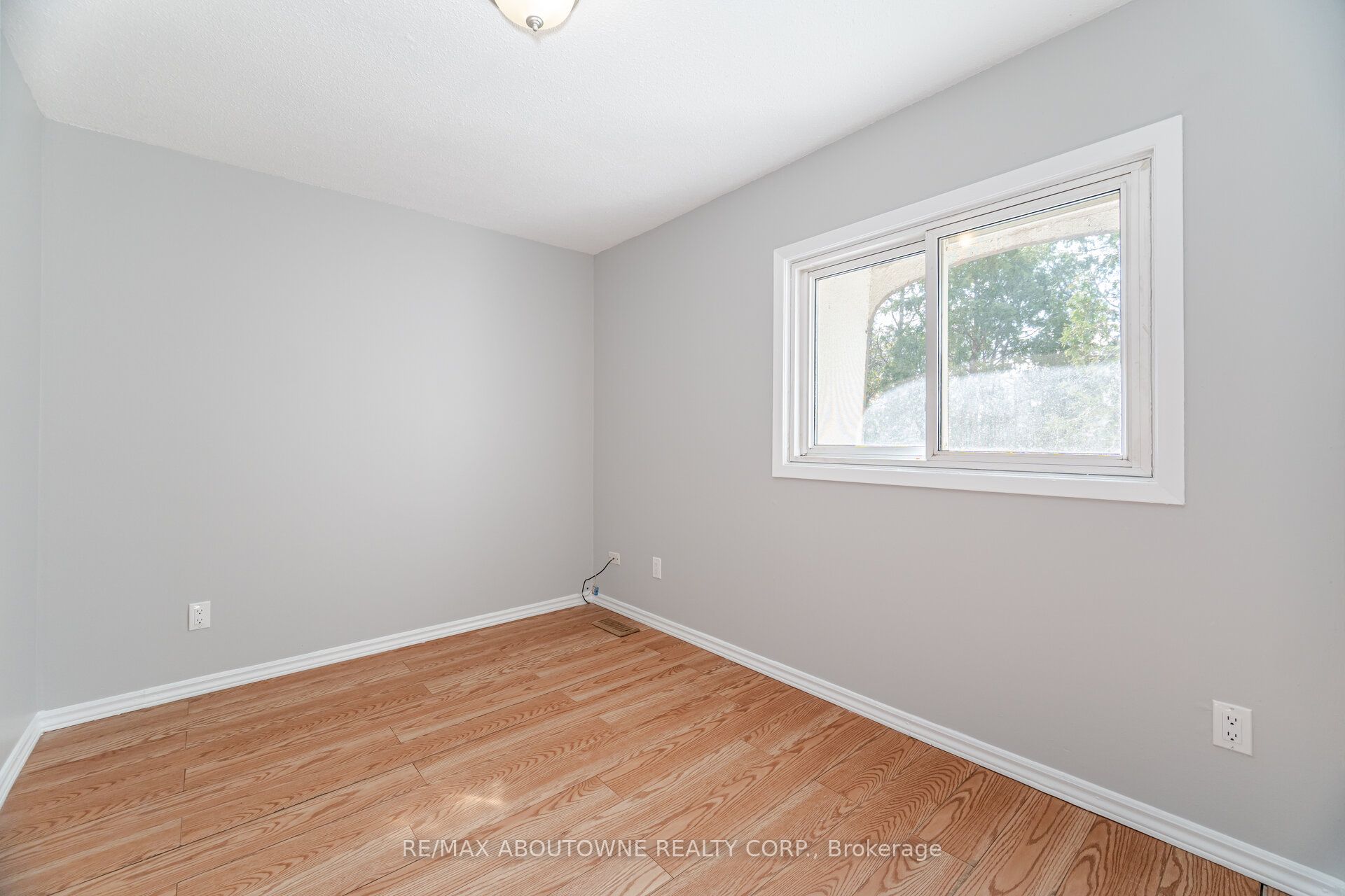 #4 - 961 Francis Road Property Photo 24
