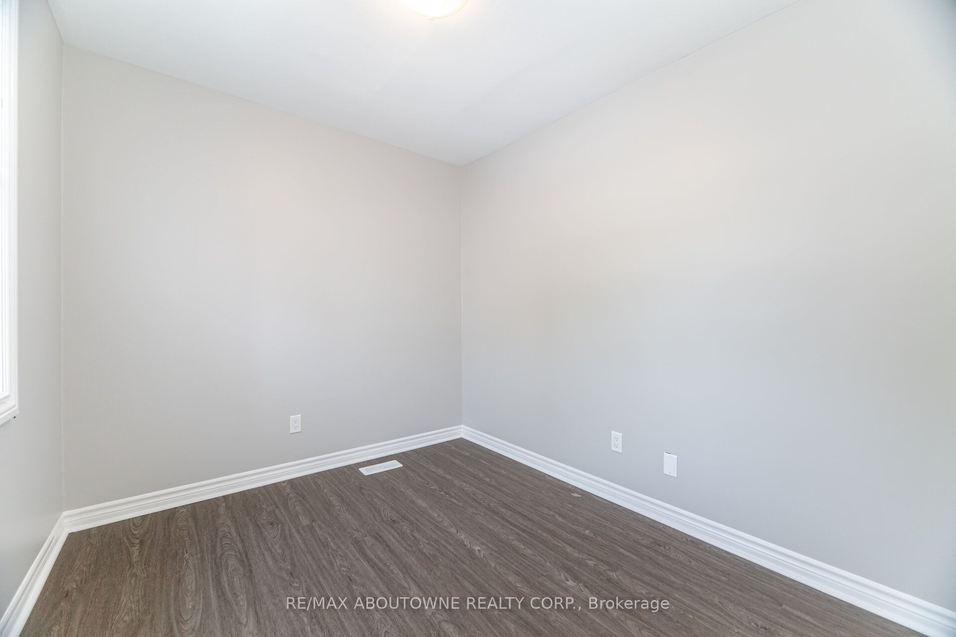674 Francis Road Property Photo 16