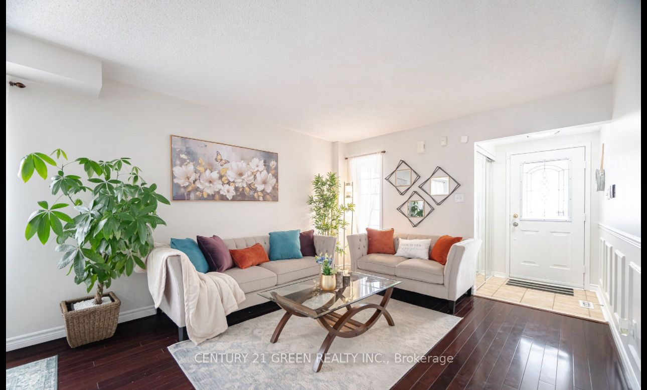 90 Viceroy Crescent Property Photo 2