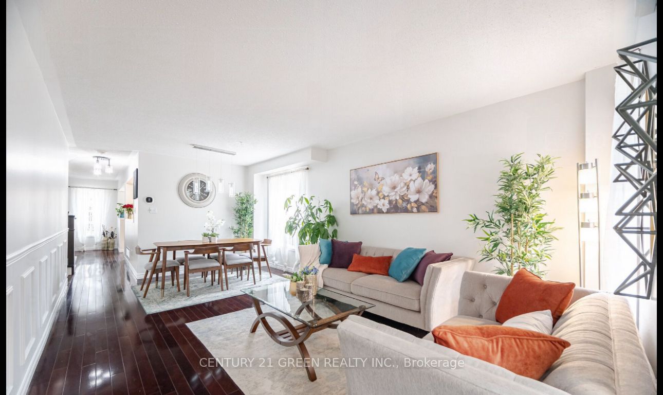 90 Viceroy Crescent Property Photo 3