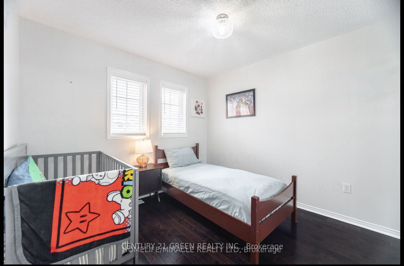 90 Viceroy Crescent Property Photo 16