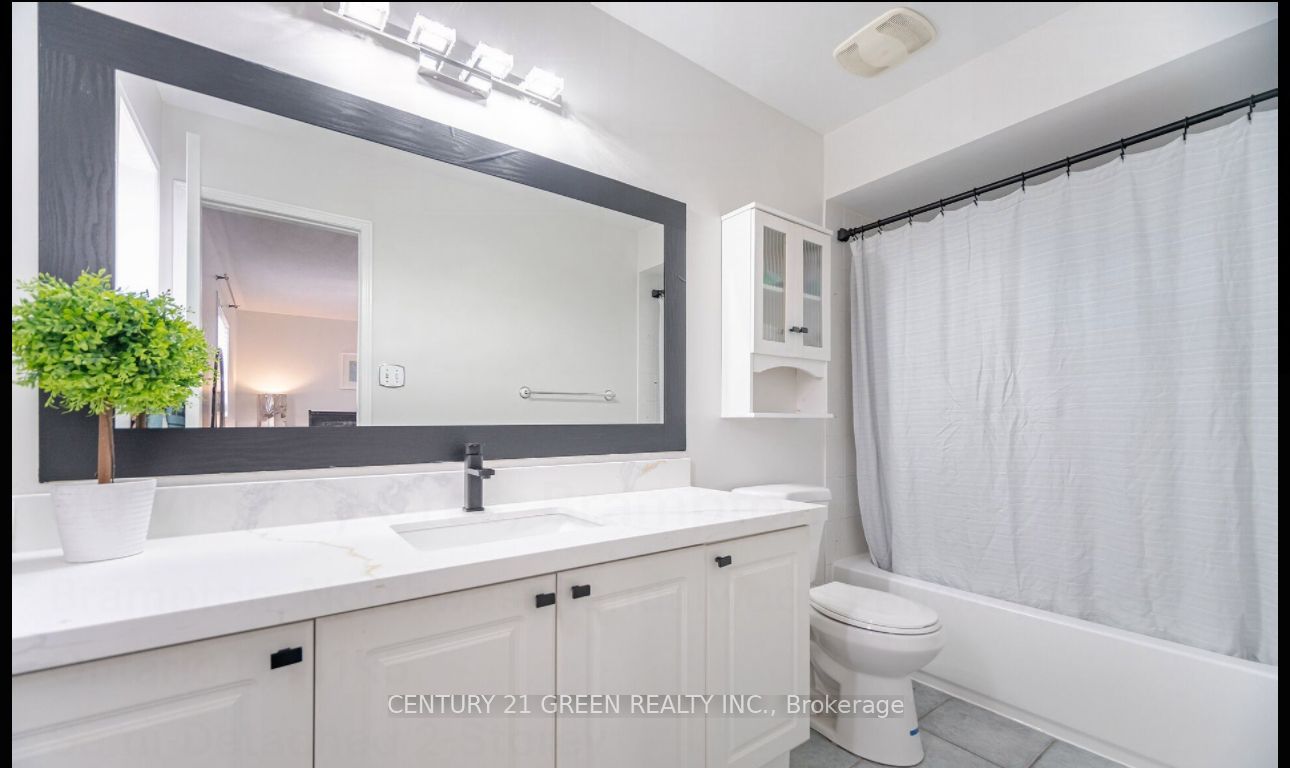 90 Viceroy Crescent Property Photo 20