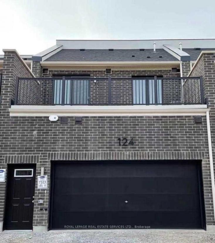 124 Burnhamthorpe Road E Property Photo 16