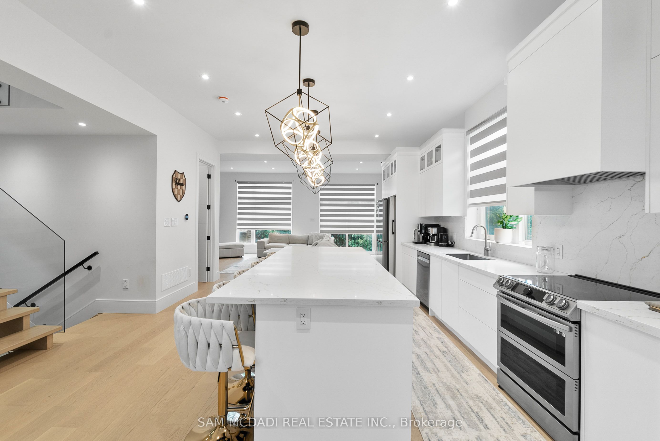 46 Cobblehill Road Property Photo 7