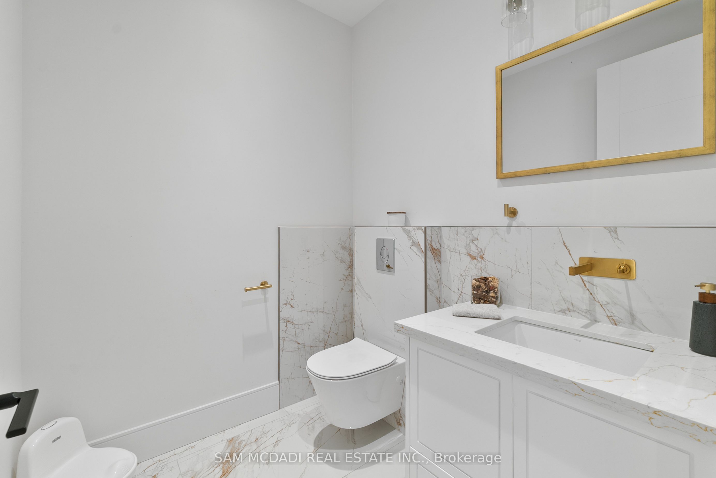 46 Cobblehill Road Property Photo 10