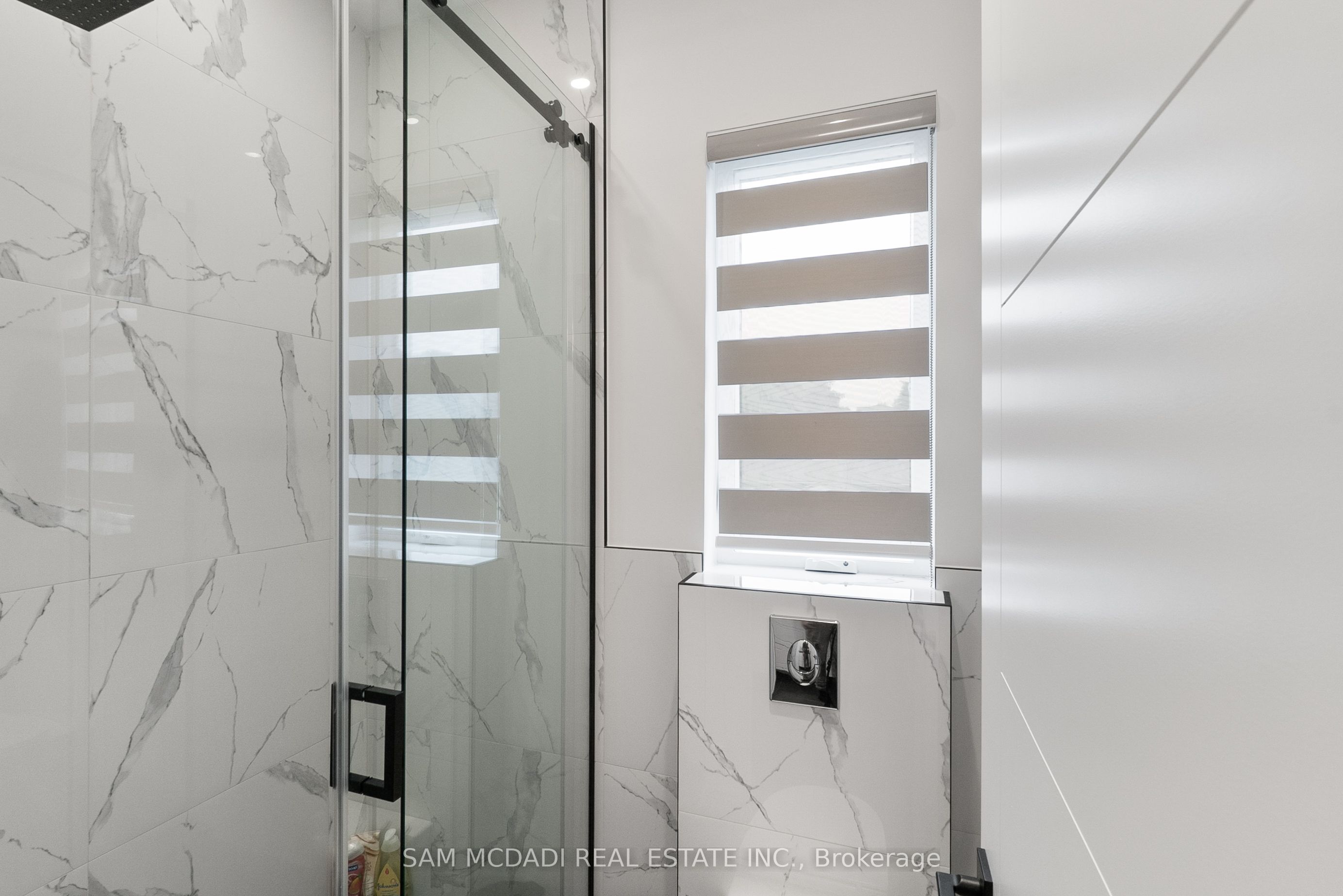 46 Cobblehill Road Property Photo 32