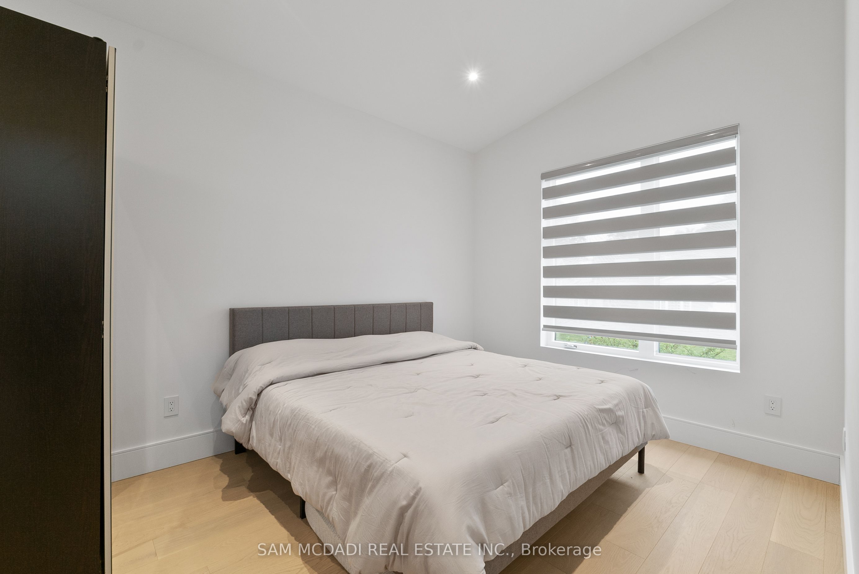 46 Cobblehill Road Property Photo 34