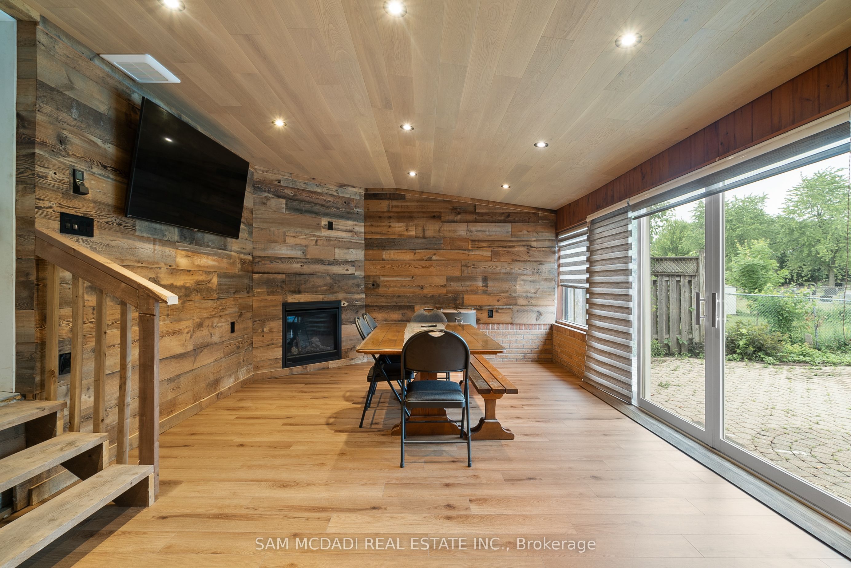 46 Cobblehill Road Property Photo 44