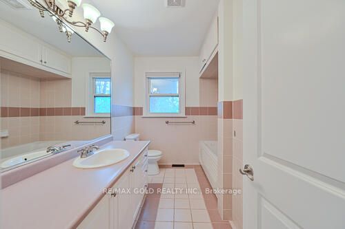 1534 Randor Drive Property Photo 10