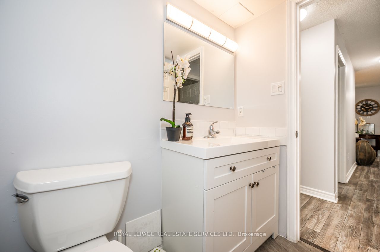 1450 Glen Abbey Gate 1013 Property Photo 28
