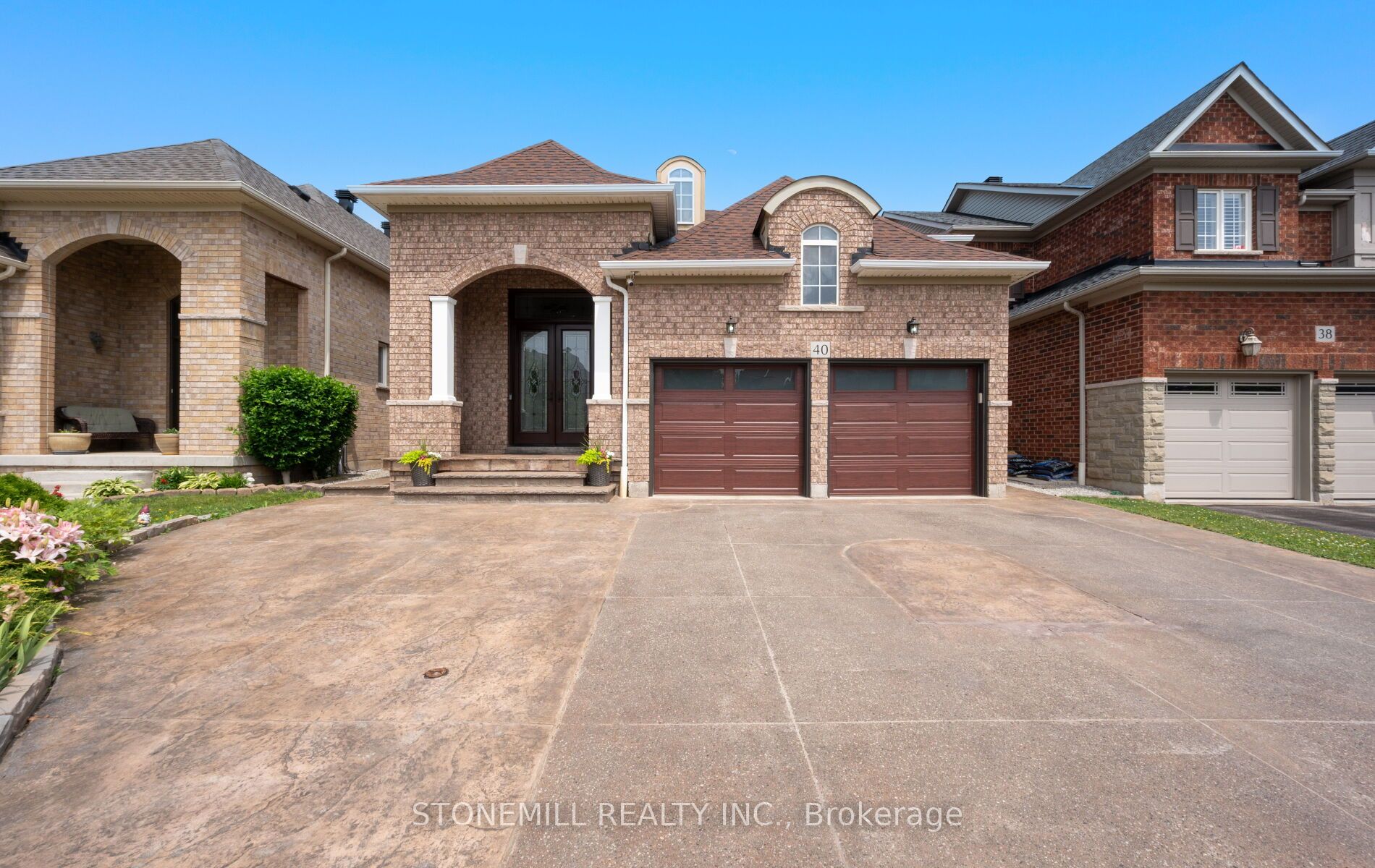 40 Barber Drive Property Photo 1