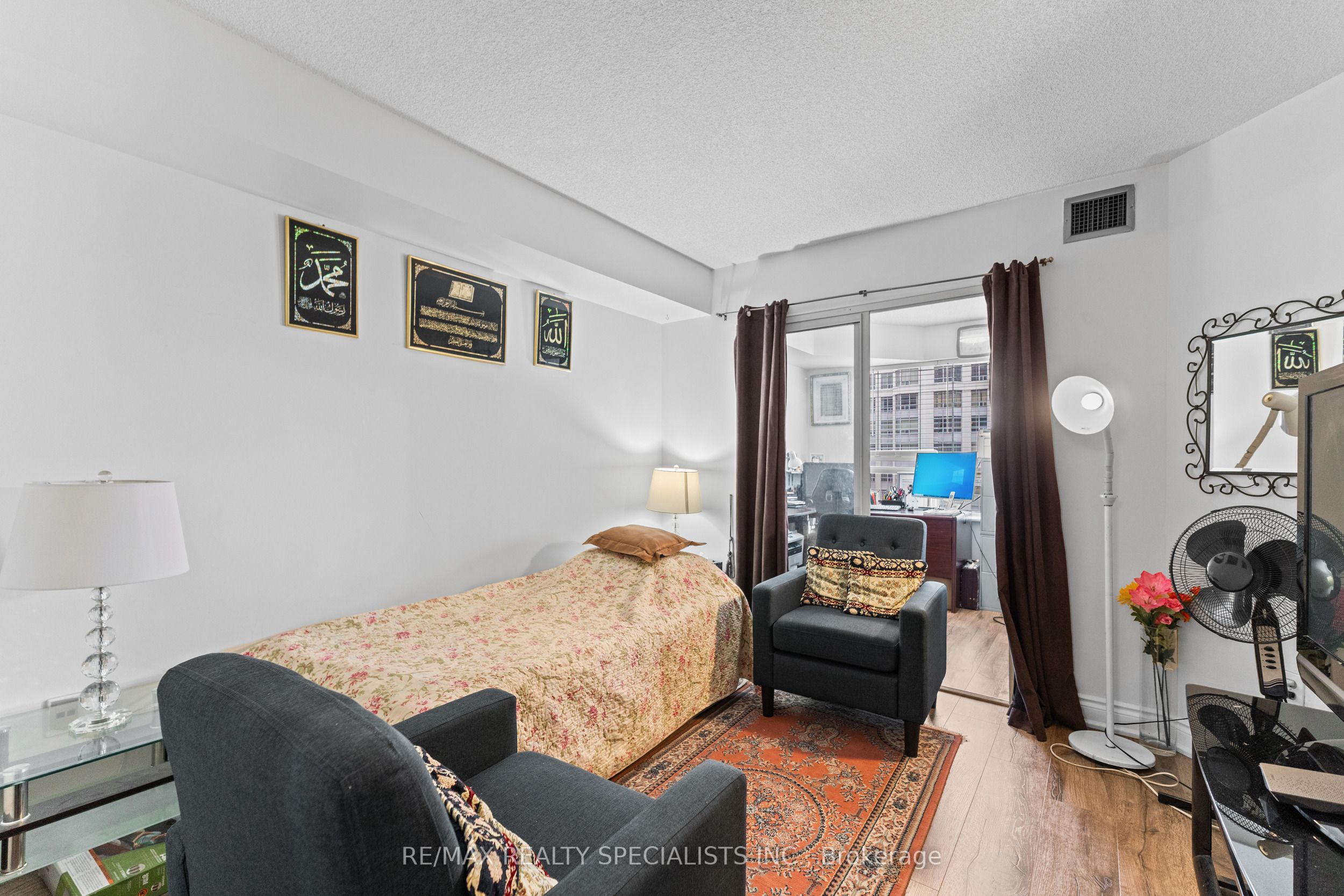 #1208 - 325 Webb Drive Property Photo 26