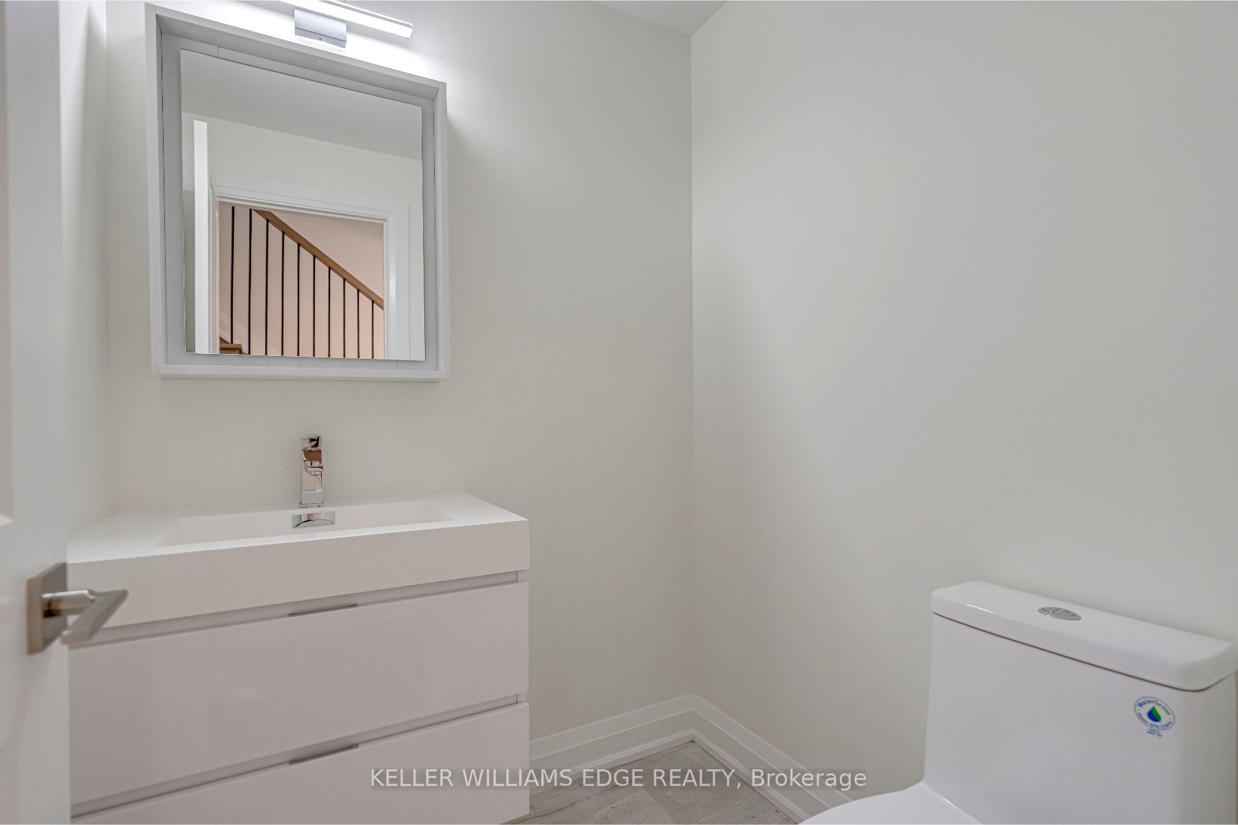 2154 Walkers Line 2 Property Photo 4