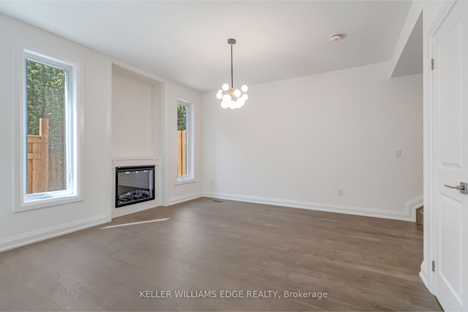 2154 Walkers Line 2 Property Photo 11