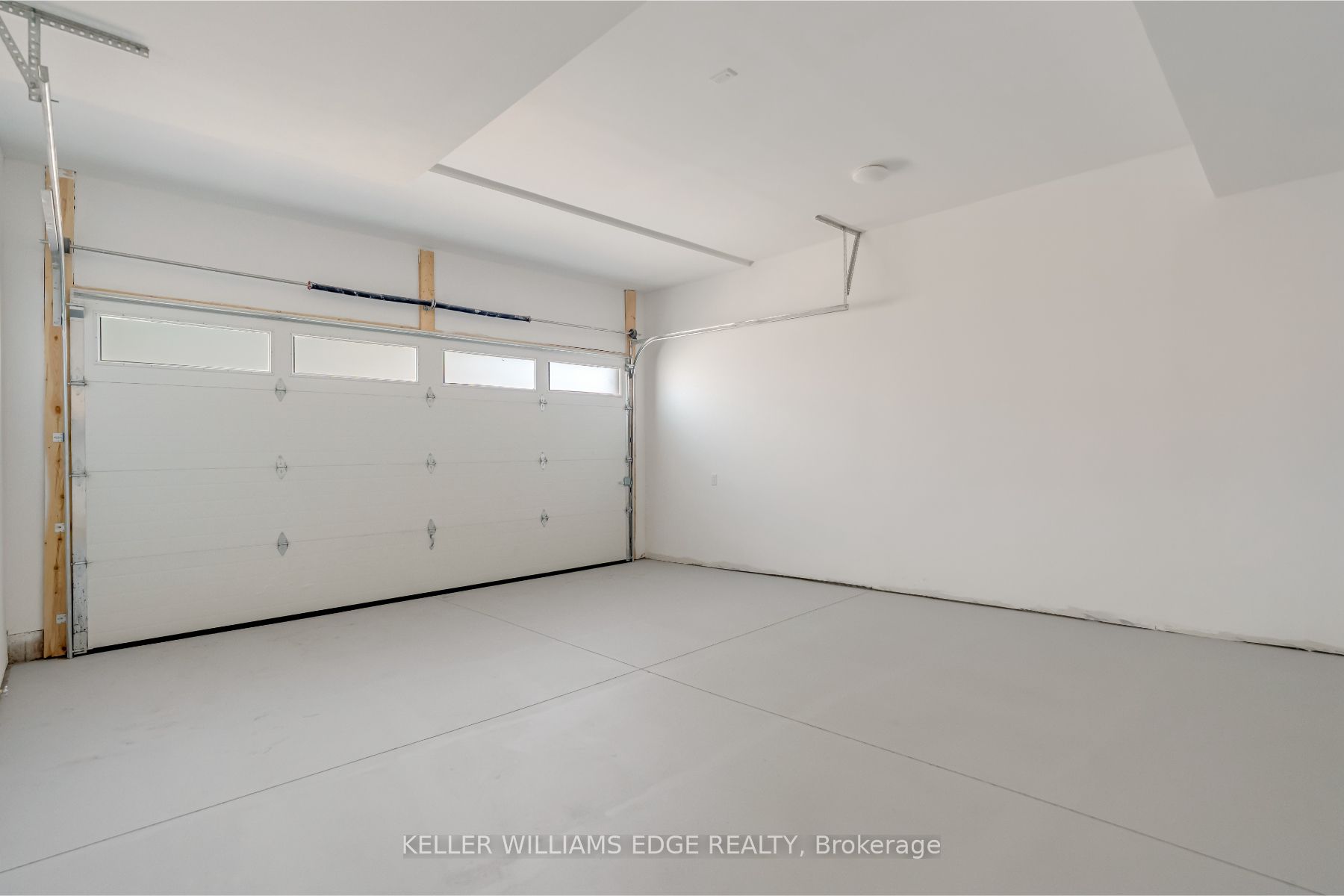 2154 Walkers Line 2 Property Photo 15