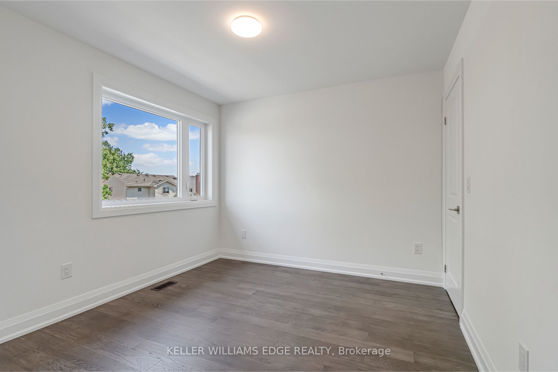 2154 Walkers Line 2 Property Photo 19