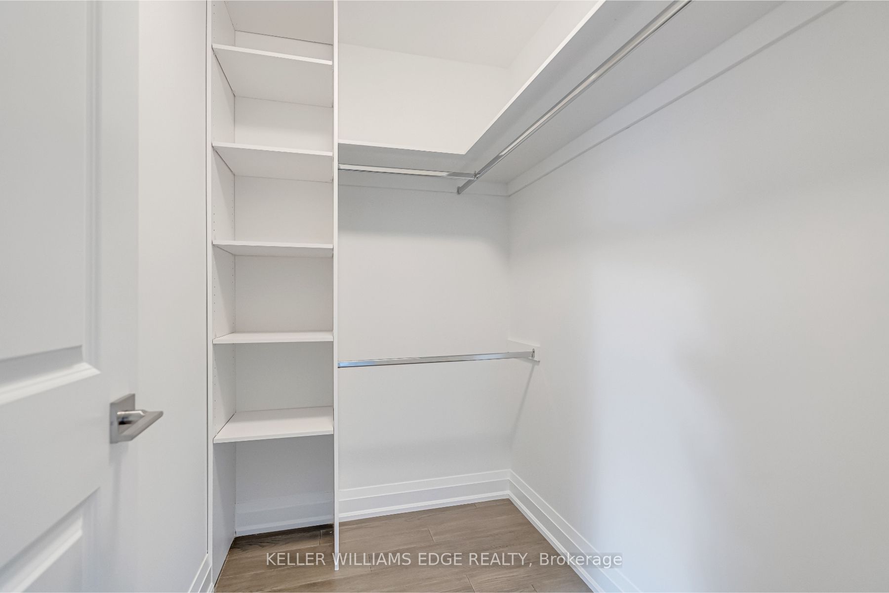 2154 Walkers Line 2 Property Photo 28