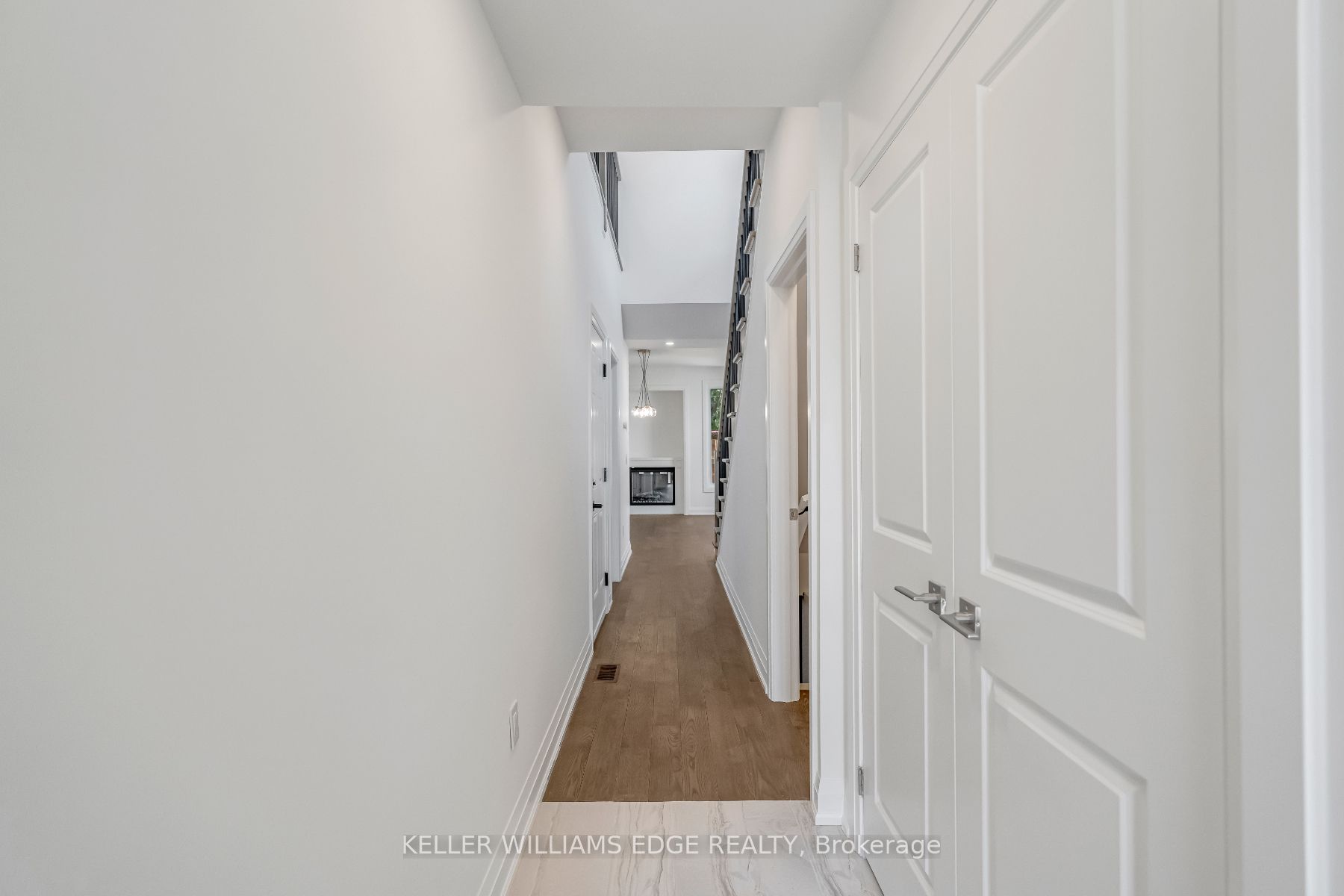 2154 Walkers Line 4 Property Photo 2