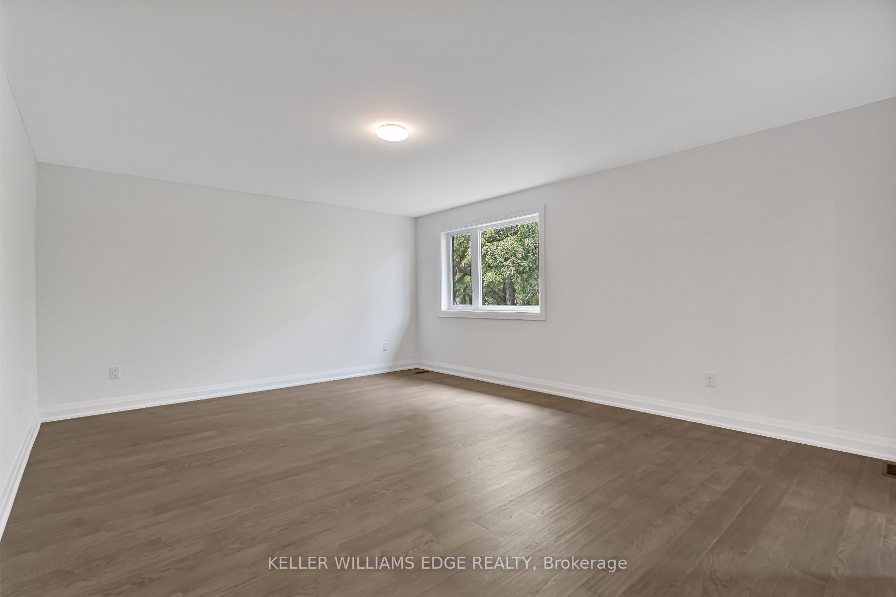 2154 Walkers Line 4 Property Photo 21