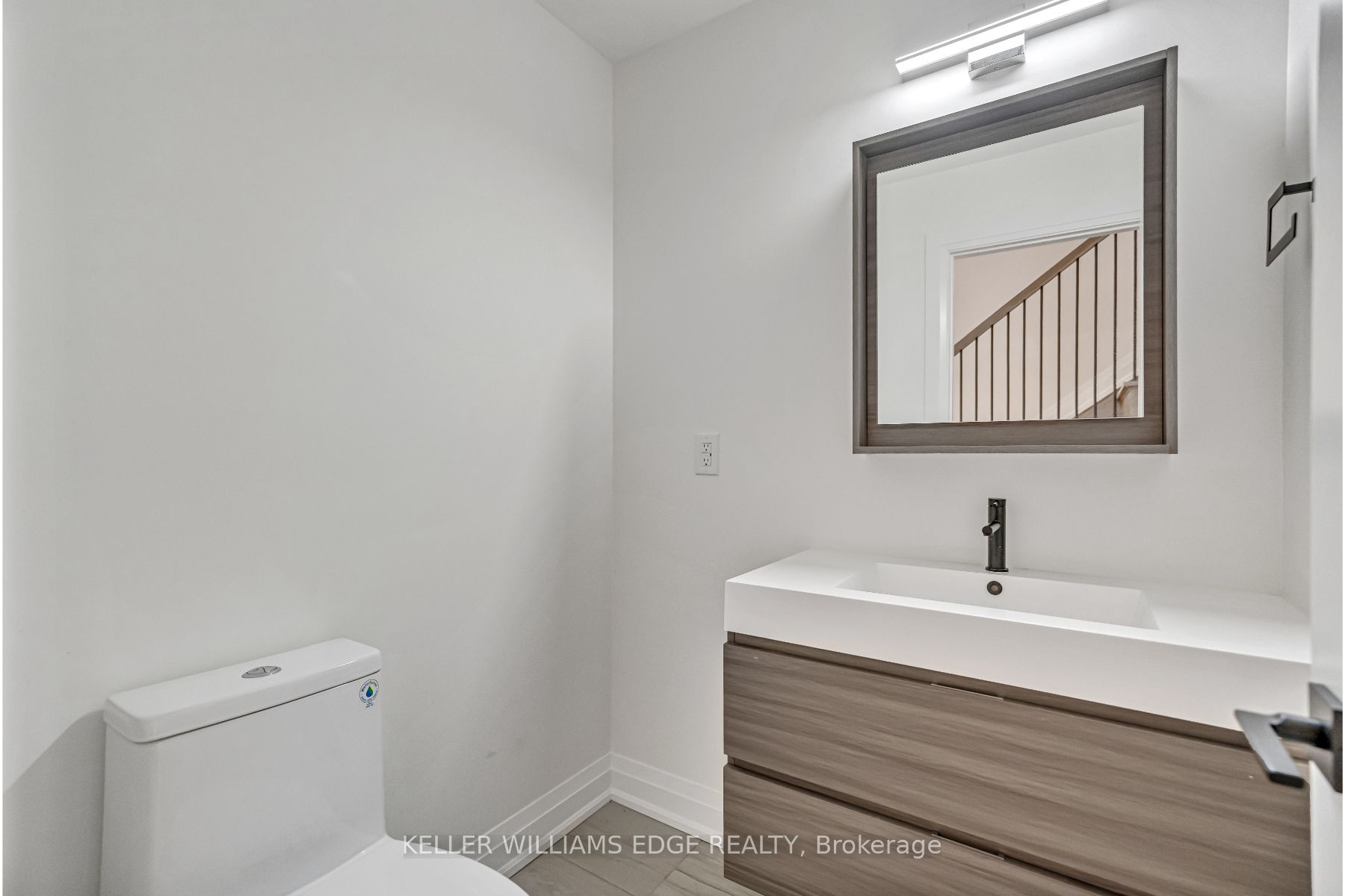 2154 Walkers Line 5 Property Photo 4