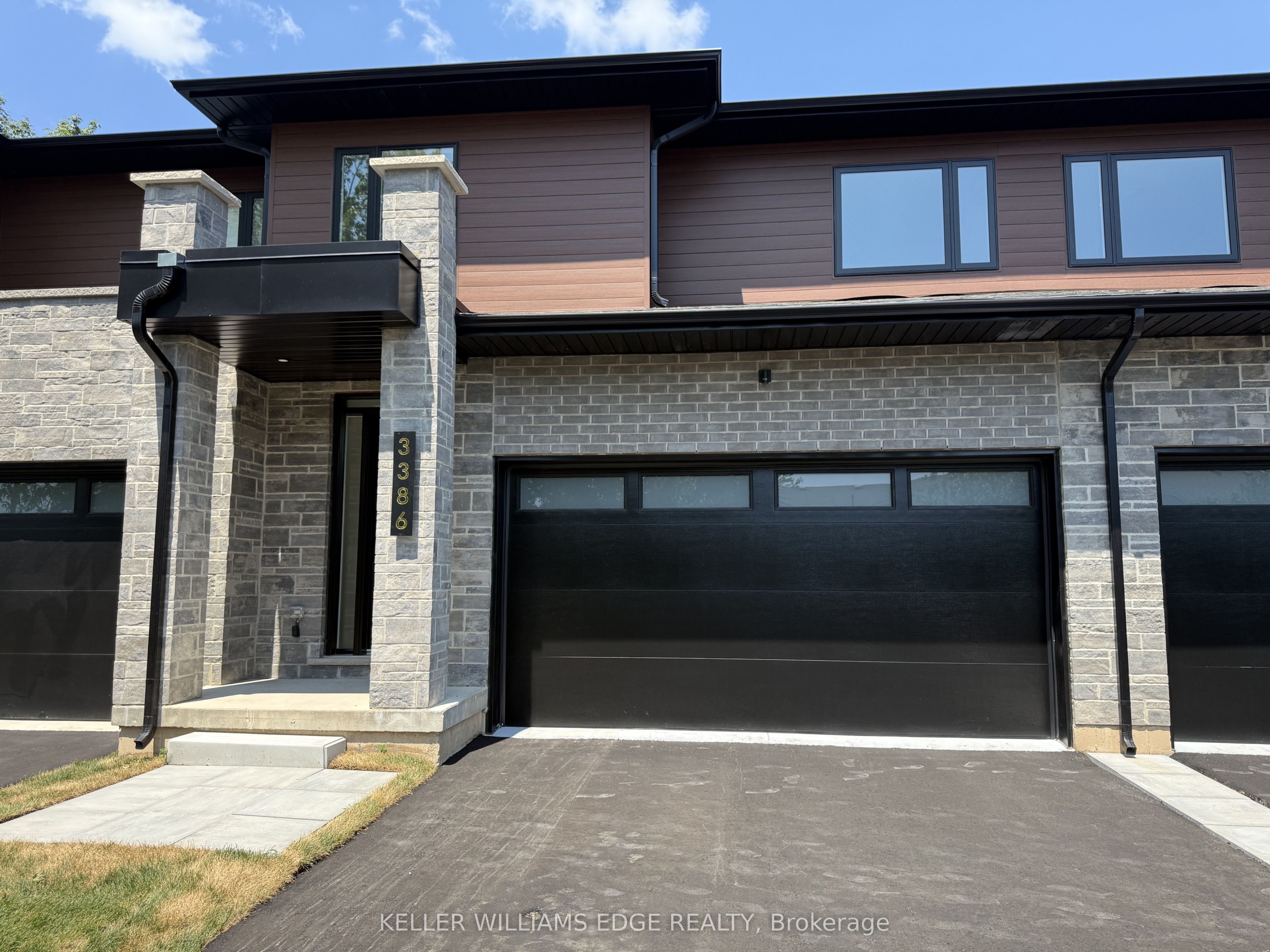 2154 Walkers Line 8 Property Photo 1