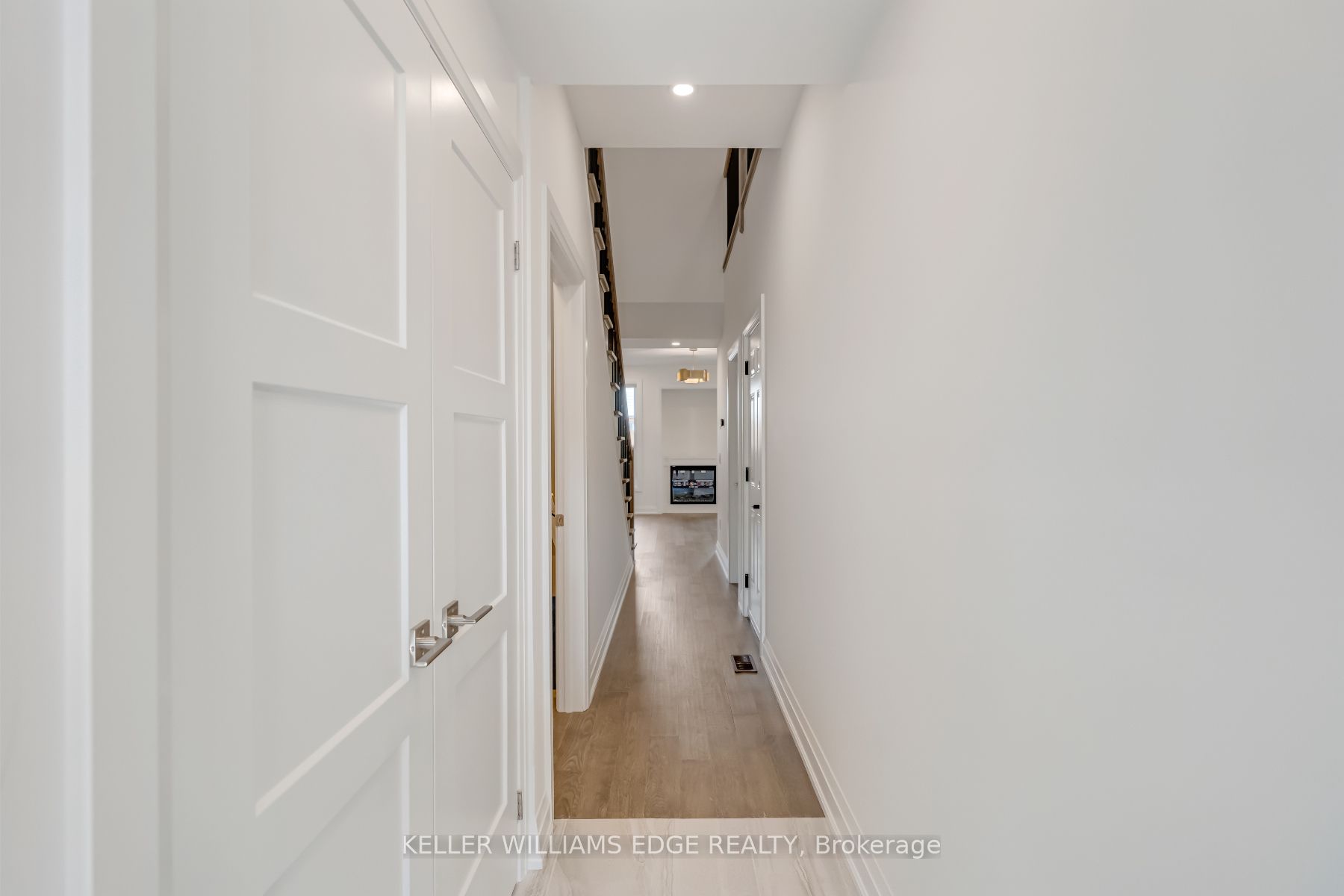 2154 Walkers Line 8 Property Photo 3
