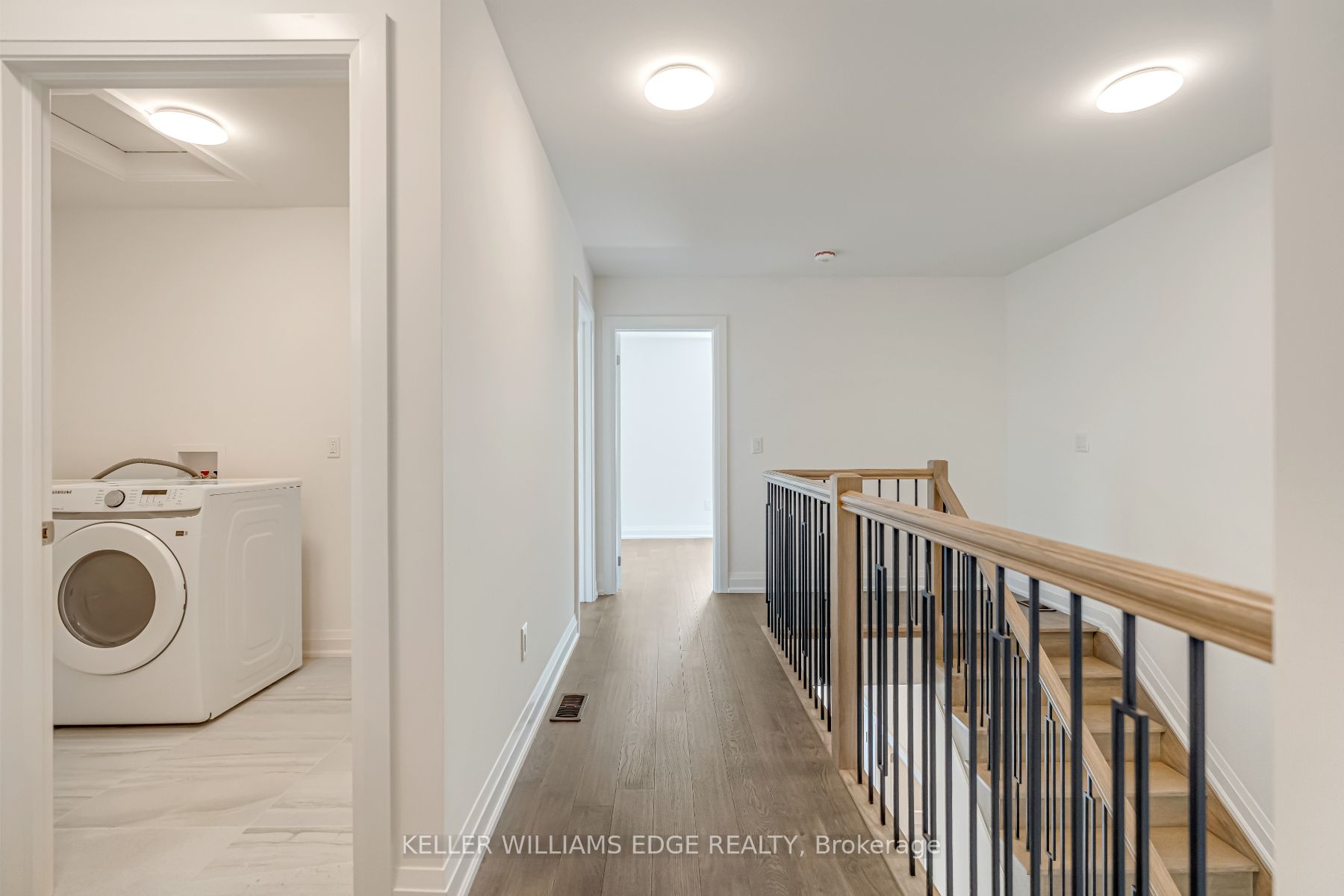 2154 Walkers Line 8 Property Photo 19