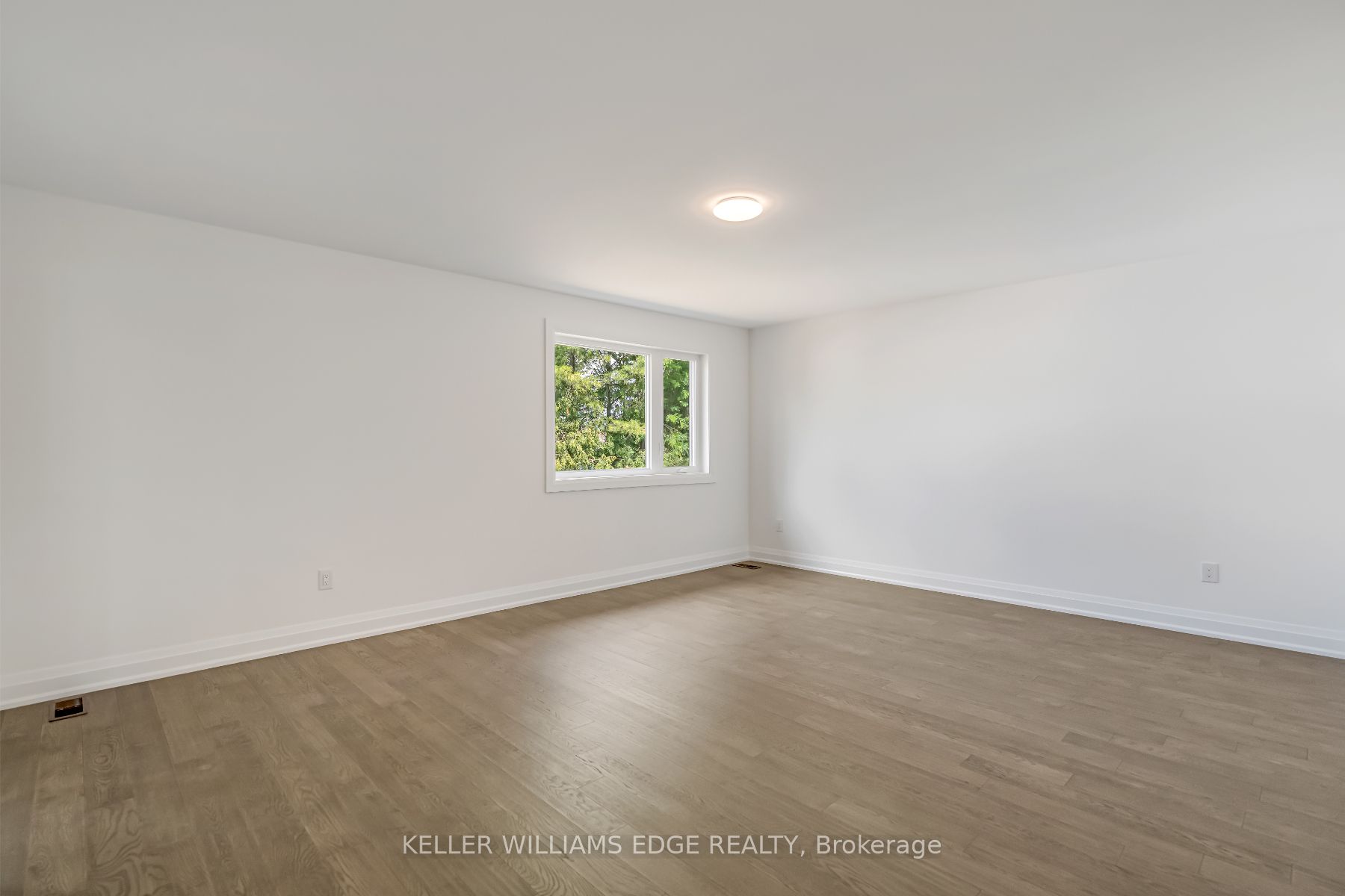 2154 Walkers Line 8 Property Photo 23