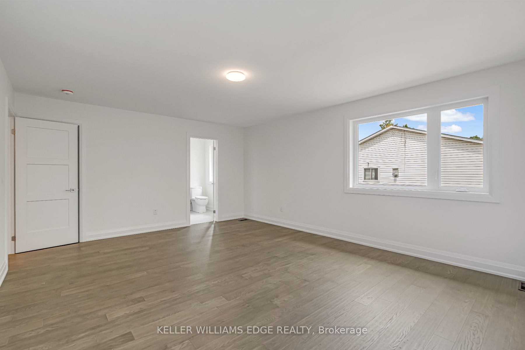 2154 Walkers Line 8 Property Photo 25