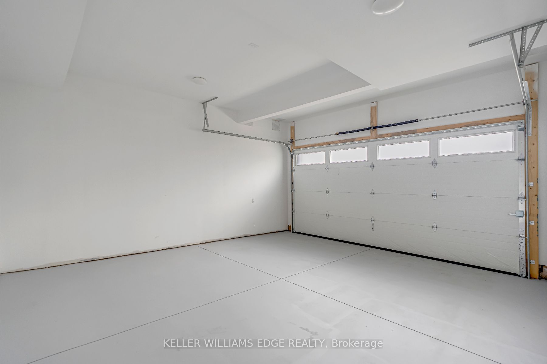 2154 Walkers Line 8 Property Photo 27