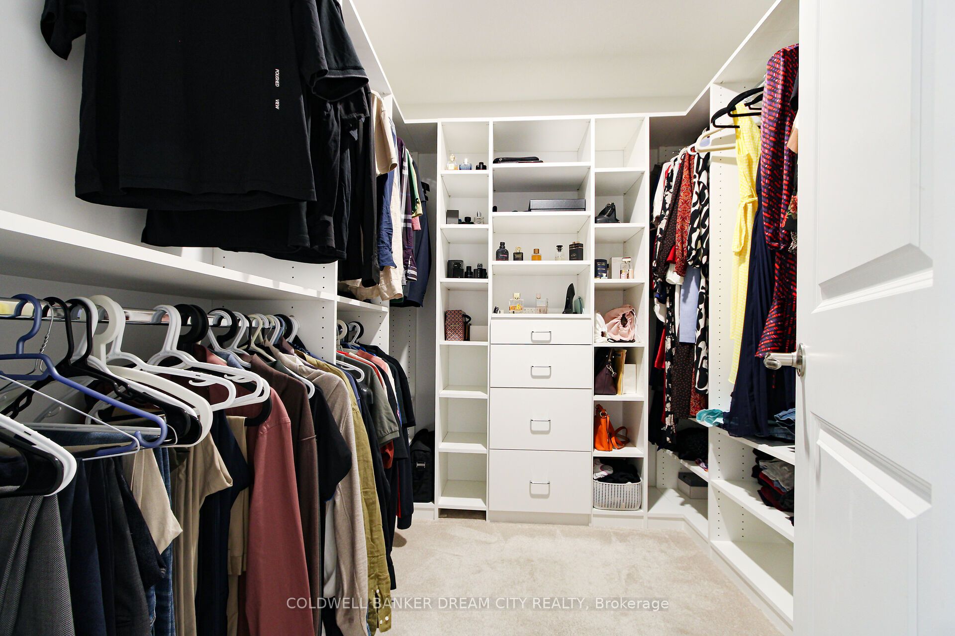 450 Brisdale Drive Property Photo 30