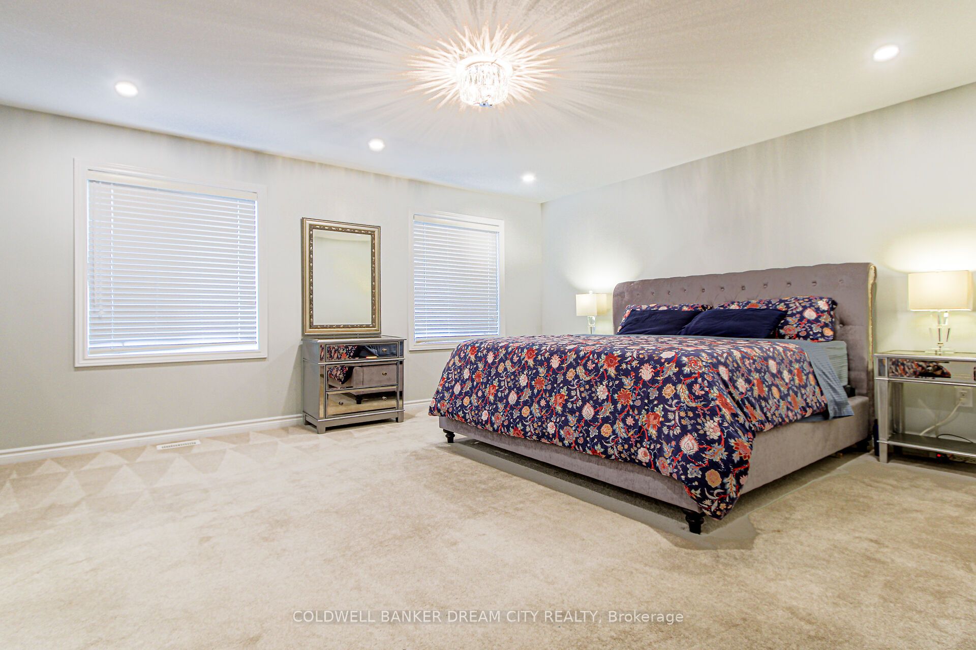 450 Brisdale Drive Property Photo 33