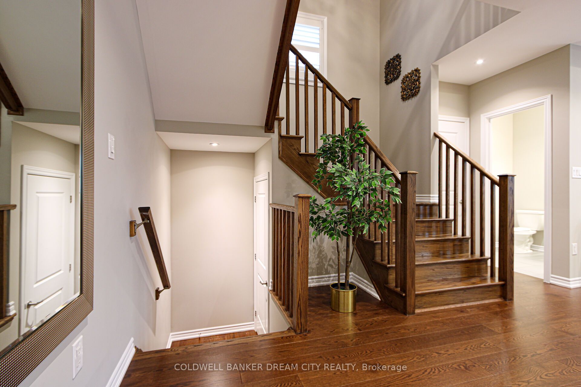 450 Brisdale Drive Property Photo 35