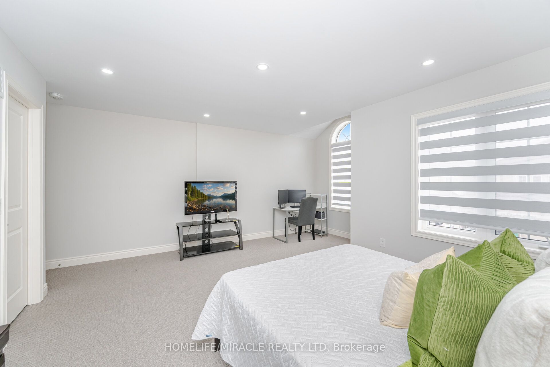 23 Elverton Crescent Property Photo 33