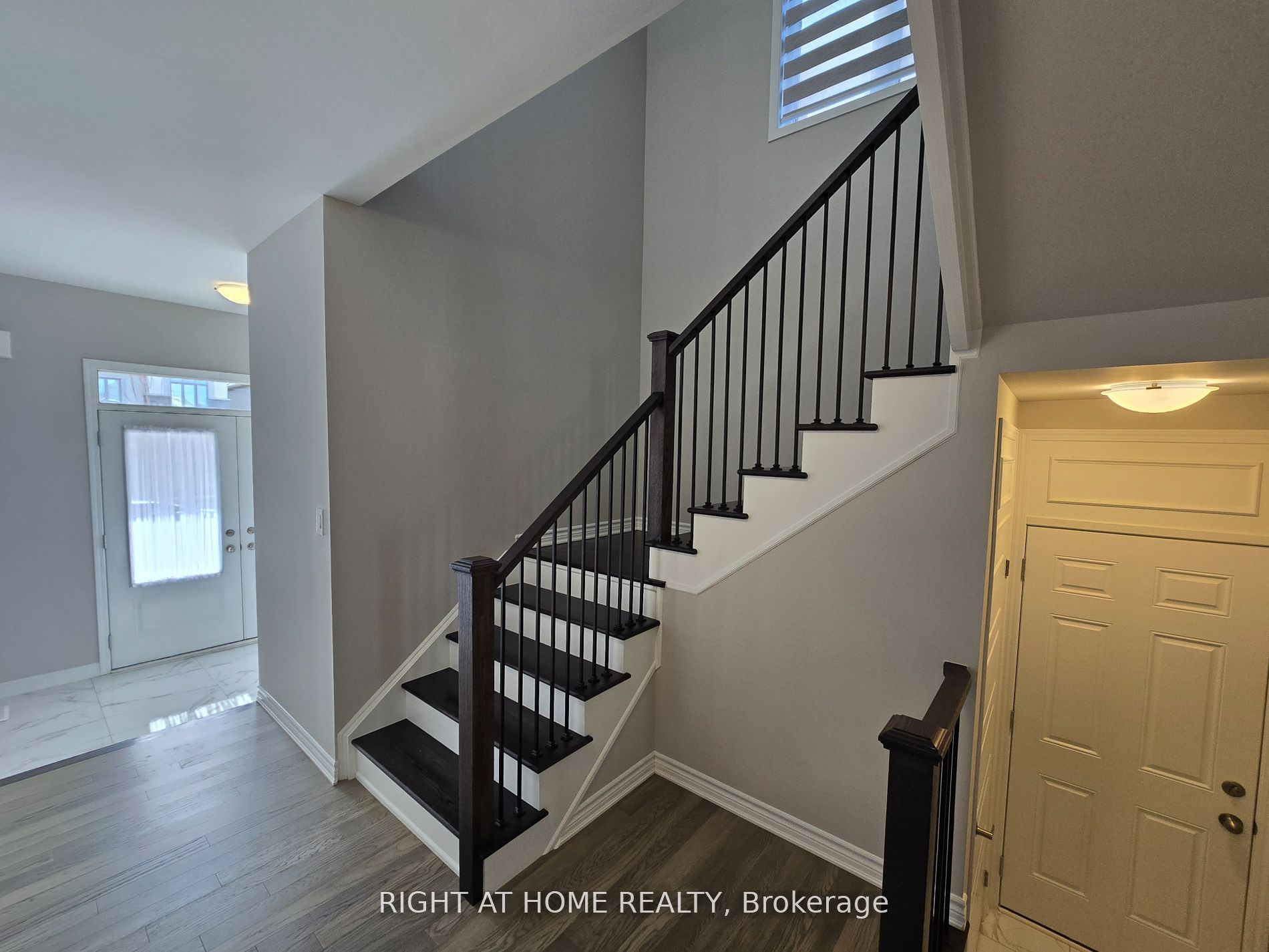 1237 Trudeau Drive Property Photo 7