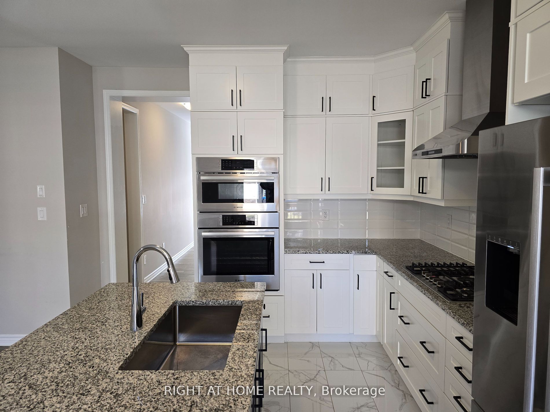 1237 Trudeau Drive Property Photo 12