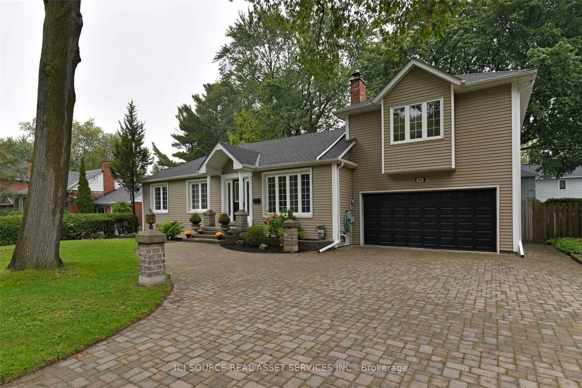 156 Mineola Road E Property Photo 1